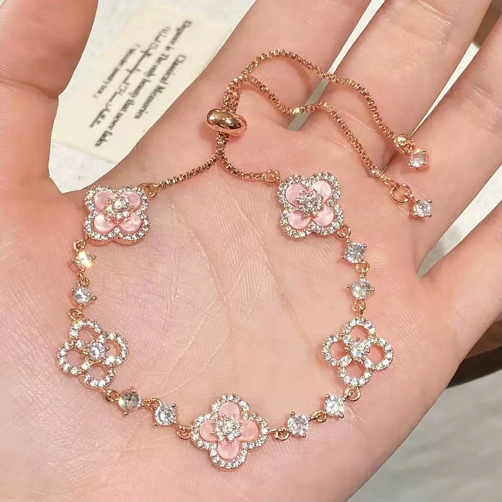 GLOSSMOON Sakura Cleef Bracelet Fashionable and Elegant